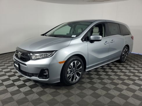 New 2026 Honda Odyssey Elite image 8