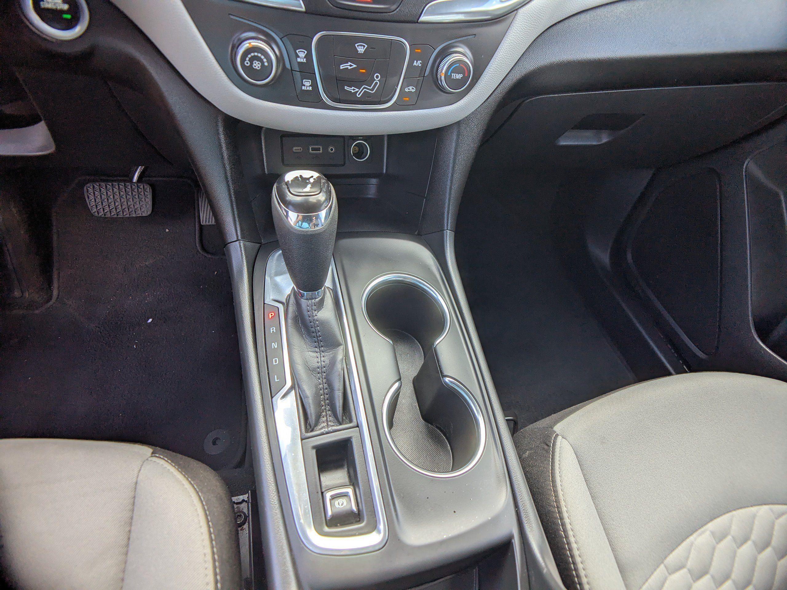 Certified 2021 Chevrolet Equinox LS FWD image 21