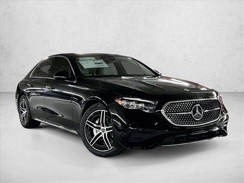 New 2026 Mercedes-Benz E 350 4MATIC Sedan image 2