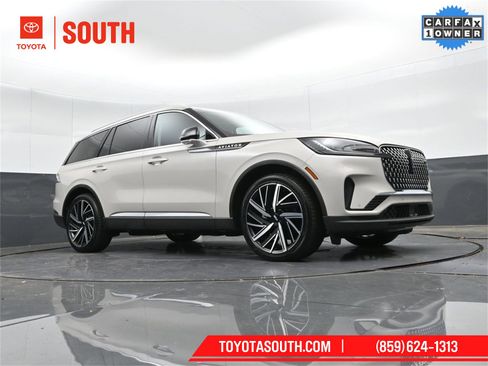 Used 2025 Lincoln Aviator Reserve w/ Equipment Group 201A image 35