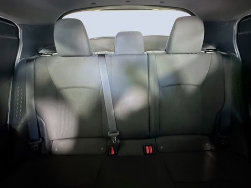 Used 2019 Toyota C-HR LE FWD image 29