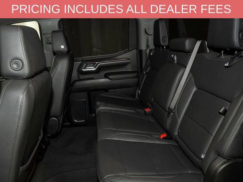 Used 2024 GMC Sierra 1500 SLT AWD/4WD image 12