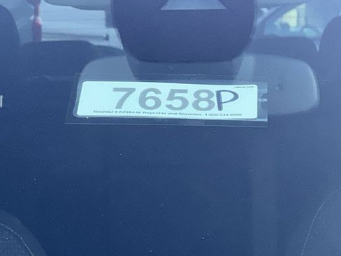 Used 2023 GMC Acadia SLE w/ Driver Convenience Package image 34