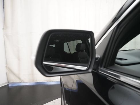 Used 2023 Chevrolet Traverse LT w/ LPO, Floor Liner Package AWD/4WD image 31