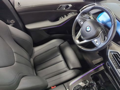 Used 2022 BMW X5 xDrive40i w/ Premium Package image 9