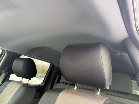 Used 2013 Ford F150 XLT w/ Luxury Equipment Group image 16