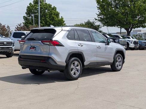 Used 2025 Toyota RAV4 XLE w/ Weather Package FWD image 6