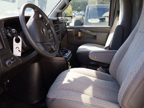 New 2025 Chevrolet Express 3500 w/ Power Convenience Package RWD image 17