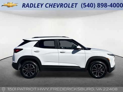 Certified 2024 Chevrolet TrailBlazer LT w/ Convenience Package image 6