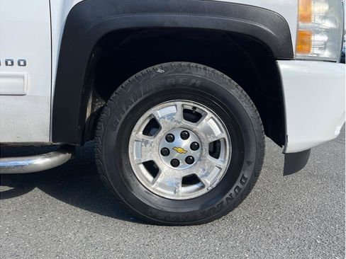 Used 2010 Chevrolet Silverado 1500 LT image 12