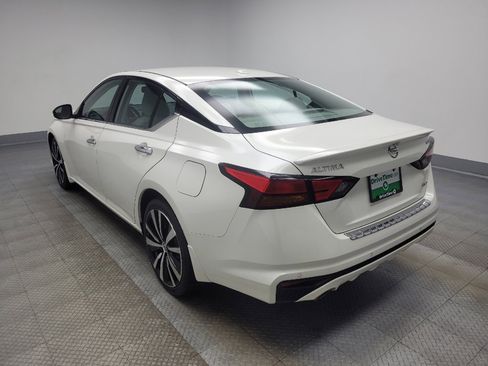Used 2019 Nissan Altima 2.5 Platinum image 5