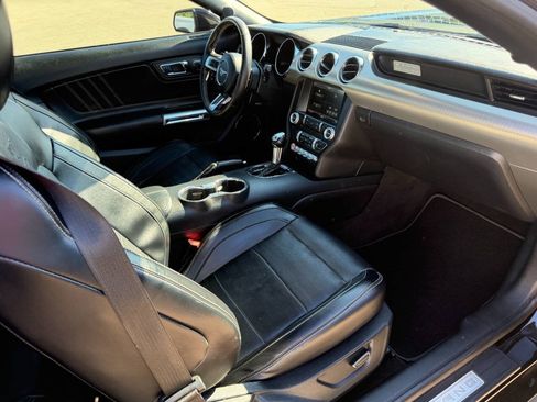 Used 2015 Ford Mustang GT Premium w/ Equipment Group 401A RWD image 24
