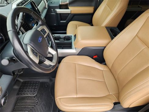 Used 2022 Ford F250 Lariat w/ Lariat Value Package image 9