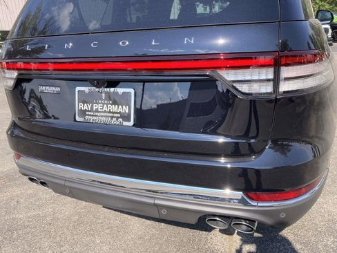 New 2025 Lincoln Aviator 2WD image 4