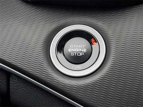 New 2025 Jeep Grand Cherokee L Altitude image 25