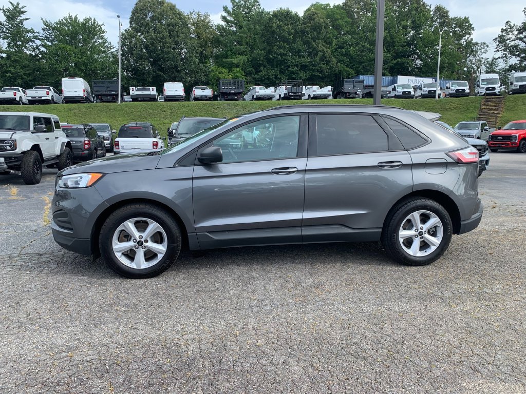 Used 2024 Ford Edge SE AWD/4WD image 5