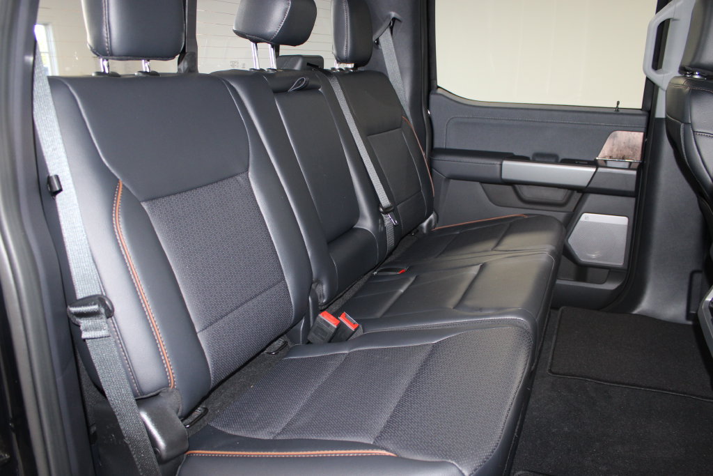 New 2026 Ford F350 Lariat w/ Black Appearance Package AWD/4WD image 23