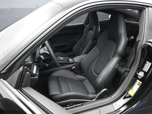 Used 2025 Porsche 911 Carrera T image 5