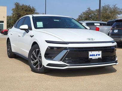New 2026 Hyundai Sonata Blue