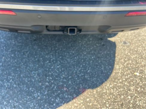 Certified 2025 Ford Explorer Active image 23