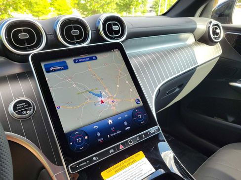 New 2025 Mercedes-Benz GLC 300 GLC 300 image 13