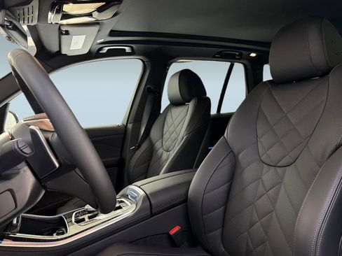 New 2026 BMW X5 xDrive50e w/ Parking Assistance Package image 5