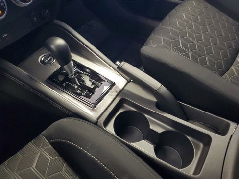 New 2025 Mitsubishi Outlander Sport ES image 17