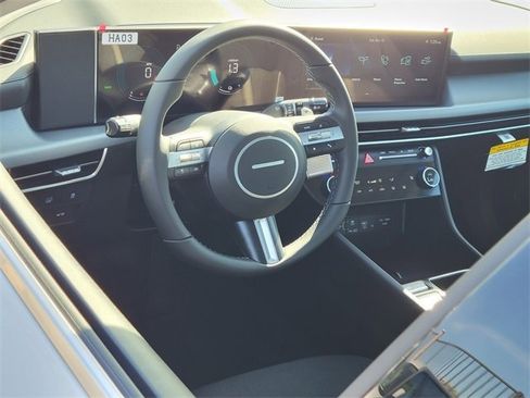 New 2026 Hyundai Sonata SEL image 3