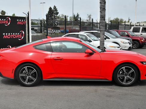Used 2024 Ford Mustang Premium RWD image 9