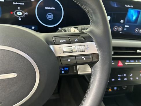 Used 2024 Hyundai Sonata SEL w/ Convenience Package FWD image 16