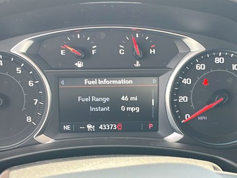 Used 2024 Chevrolet Equinox LT FWD image 14