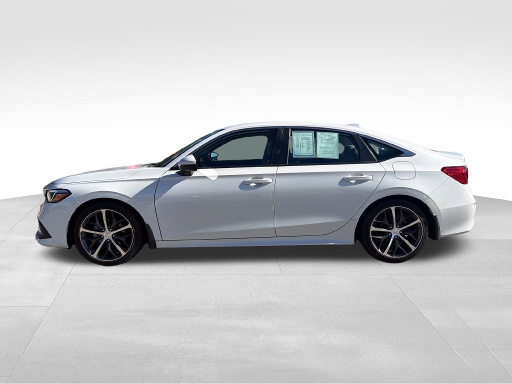 Used 2024 Honda Civic Touring image 3