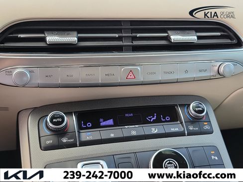 Used 2020 Hyundai Palisade Limited FWD image 32