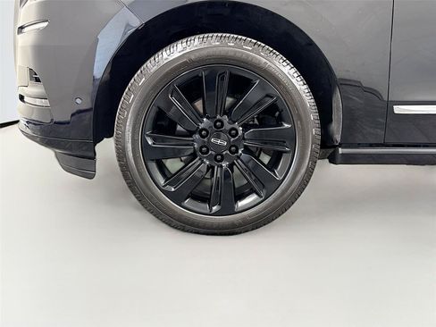Used 2023 Lincoln Navigator Reserve AWD/4WD image 38