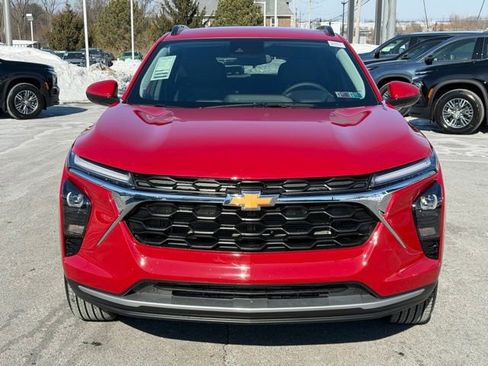 New 2026 Chevrolet Trax LT w/ Driver Confidence Package image 8