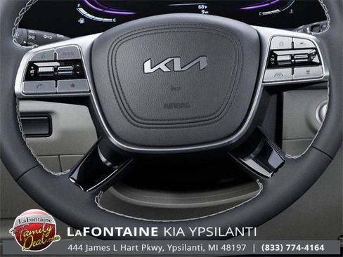 New 2025 Kia Telluride S image 36