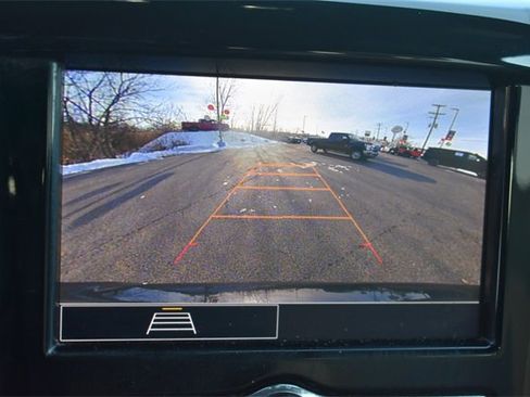 Certified 2022 Chevrolet Traverse LS image 28