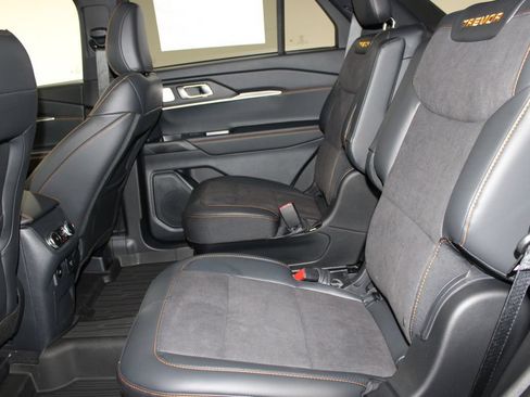 New 2026 Ford Explorer Tremor w/ Tremor Ultimate Package AWD/4WD image 25