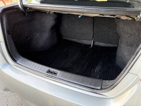 Used 2014 Nissan Sentra SR w/ SR Driver Package FWD image 27