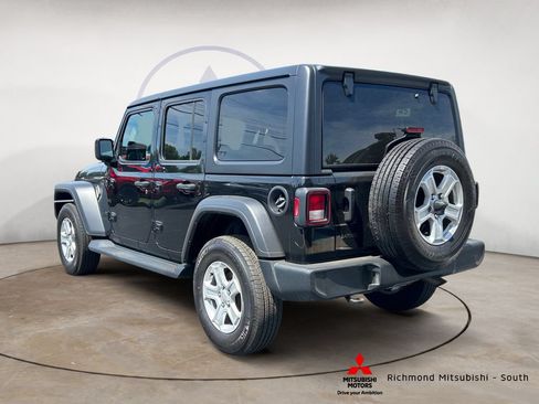 Used 2023 Jeep Wrangler Unlimited Sport AWD/4WD image 5