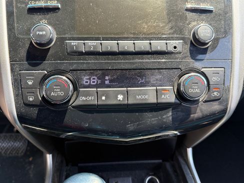 Used 2013 Nissan Altima 2.5 SL FWD image 12