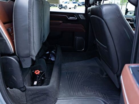 Used 2025 GMC Sierra 2500 Denali Ultimate AWD/4WD image 29