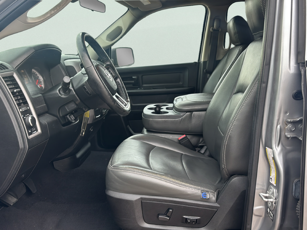 Used 2021 RAM 1500 Tradesman w/ Chrome Plus Package RWD image 20