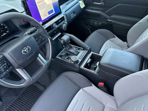 New 2026 Toyota Tacoma TRD Off-Road image 9