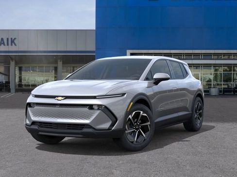 New 2026 Chevrolet Equinox EV LT FWD image 6