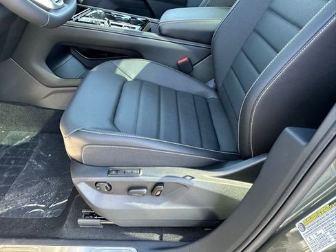 New 2026 Volkswagen Atlas Cross Sport SEL R-Line AWD/4WD image 25