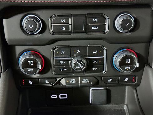 Used 2024 Chevrolet Tahoe RST w/ Luxury Package image 15