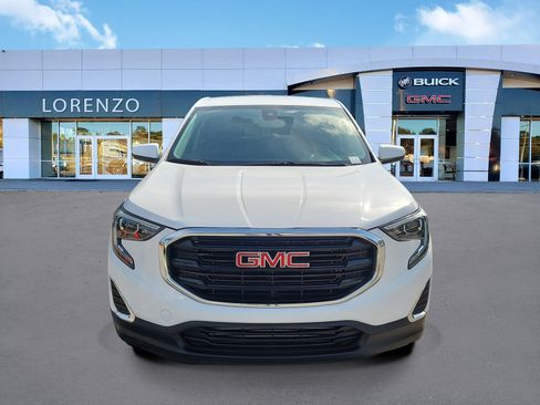 Used 2020 GMC Terrain SLE FWD image 2