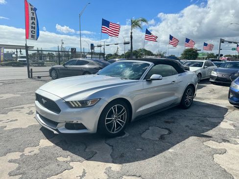 Used 2017 Ford Mustang Premium image 1