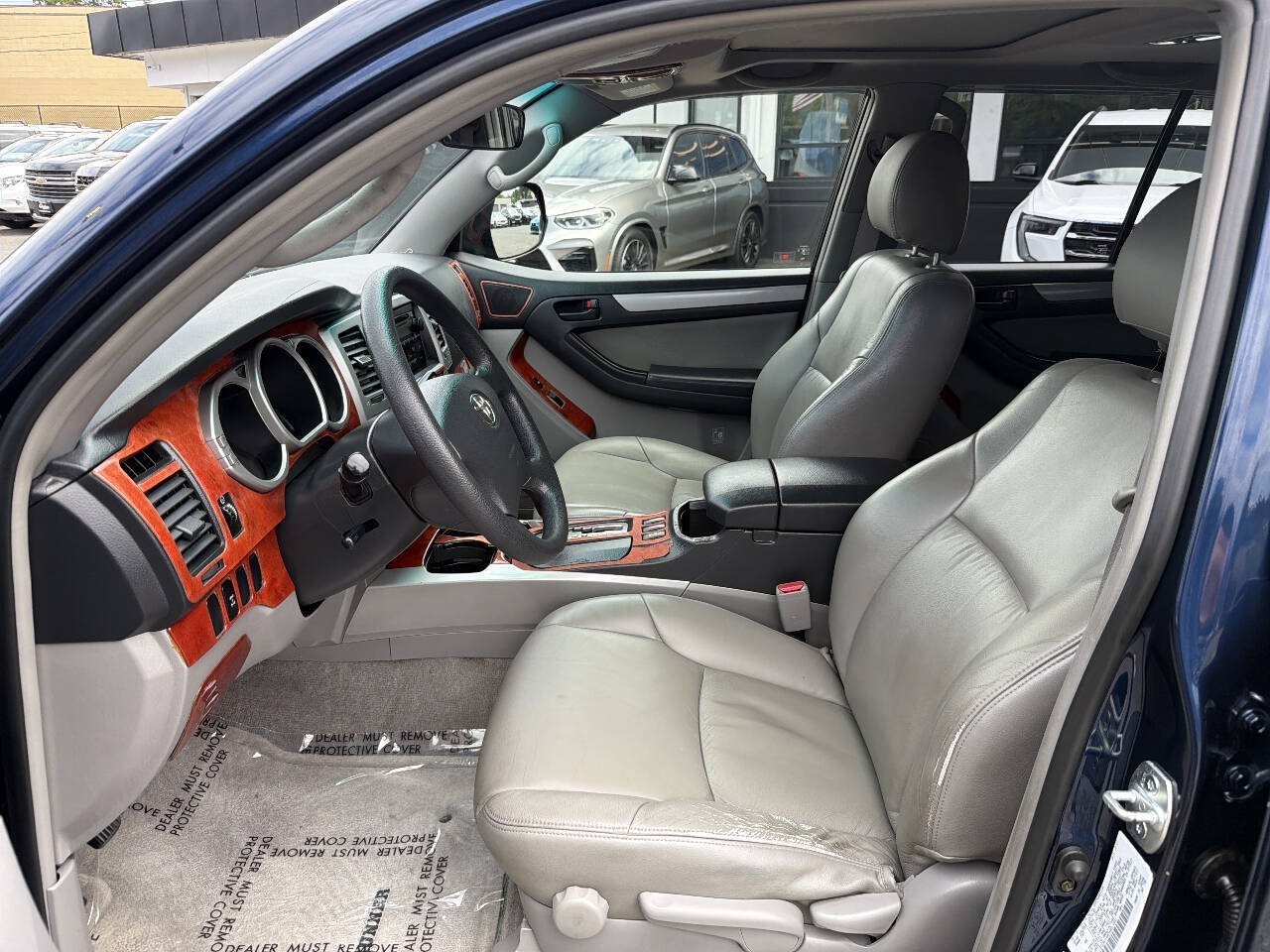 Used 2004 Toyota 4Runner SR5 w/ Preferred Accessory Pkg AWD/4WD image 35